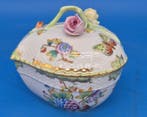 Herend - Herend Queen Victoria box - Pot - Porcelaine