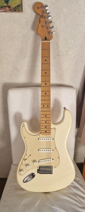 Fender - Stratocaster Mancina - - Guitare électrique -, Muziek en Instrumenten, Nieuw