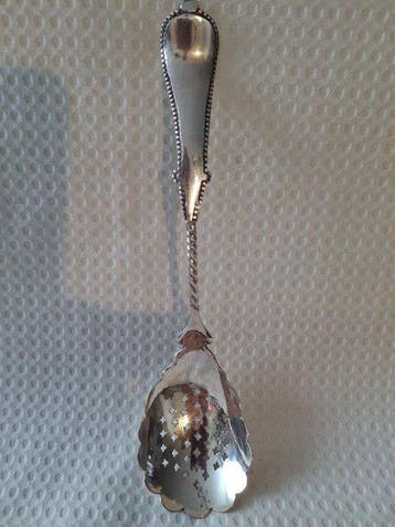 Moule - Ancien shaker en argent, daté de 1888, poignée, Antiek en Kunst