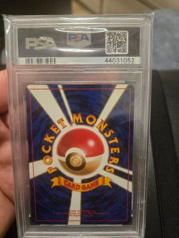 Pokémon - 1 Graded card - Moltres 146 Foil - PSA 8 - Various, Nieuw