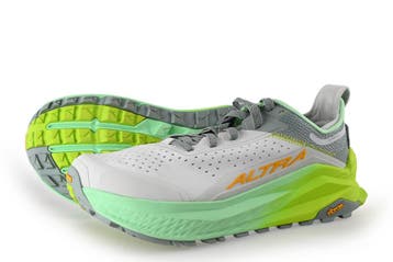 Altra Sportschoenen in maat 43 Grijs, Kleding | Dames, Verzenden, Sportschoenen, Zo goed als nieuw, Grijs