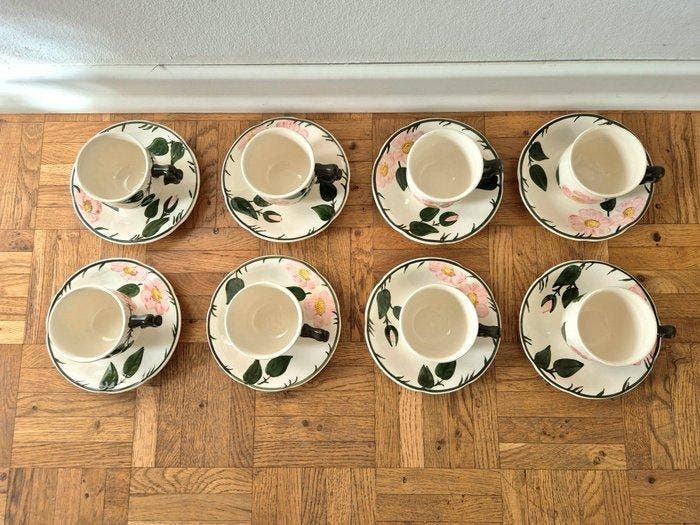 Villeroy & Boch - Koffie- en theeservies (16) - Wild-Rose,, Antiek en Kunst, Antiek | Meubels | Tafels