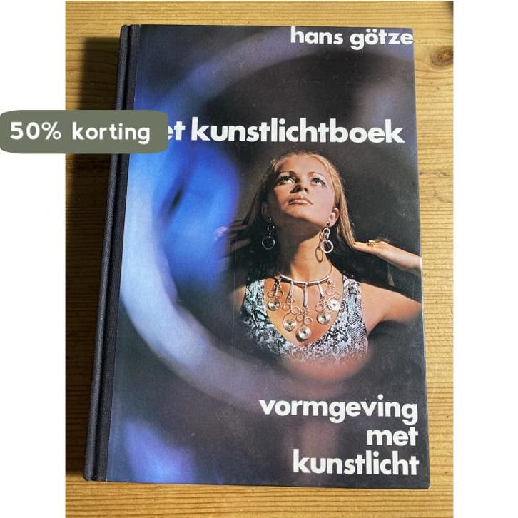 Kunstlichtboek 9789010011916 Gotze, Boeken, Overige Boeken, Gelezen, Verzenden