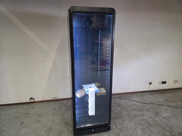 Saro GTK 388 Koelkast met Glazen Deur - B60 x D59 x H188 cm, Elektronische apparatuur, Nieuw