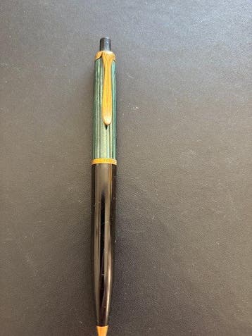 Pelikan - Sans prix de réserve - Stylo à bille