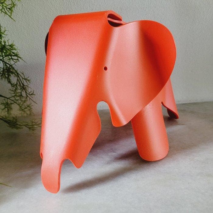 Vitra - Charles & Ray Eames - Stoel - Elephant, Design, Antiquités & Art, Antiquités | Meubles | Chaises & Canapés