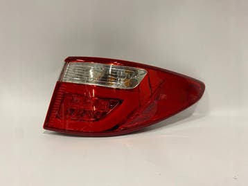 Hyundai Grand Santa Fe 13-16 rechter LED achterlicht Europa, Auto-onderdelen, Verlichting, Verzenden, Gebruikt