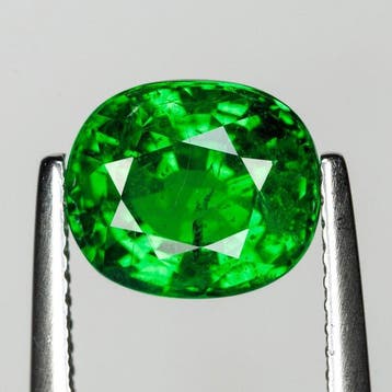 1 pcs Groen Tsavoriet - 3.47 ct - Gemological Institute of, Handtassen en Accessoires, Edelstenen, Nieuw