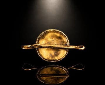 Haut Moyen Âge, époque viking Très élégante broche rosette