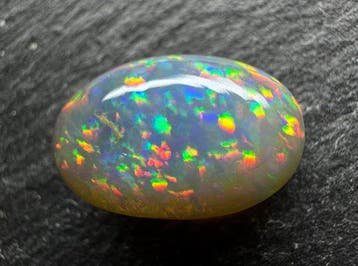 Opaal Cabochon- 1.44 g