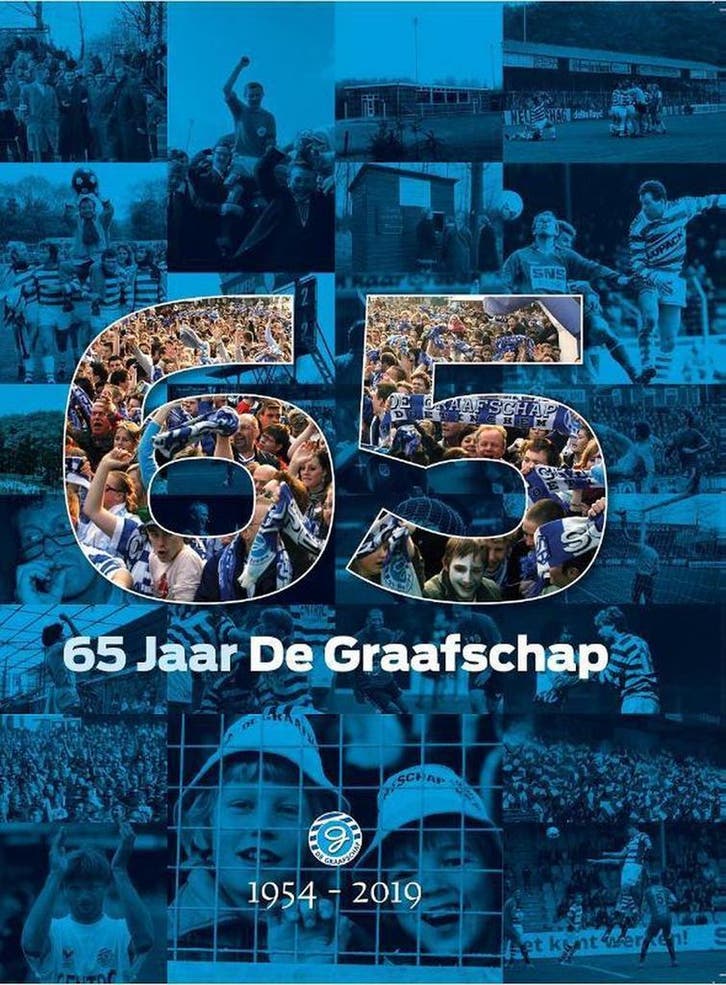 65 Jaar De Graafschap 9789492108234 Willy Hermans, Livres, Loisirs & Temps libre, Envoi