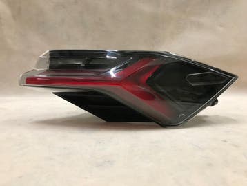 Lamborghini Urus 18- rechter achterlicht LED Europa 4ML94507, Autos : Pièces & Accessoires, Éclairage, Verzenden