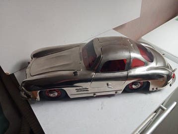 Märklin - Jouet mercedes 300 sl markin 1/24 - 1990-2000 -