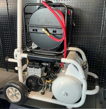 Abama TAT-2520HN Luchtcompressor low noise 20L met haspel, Ophalen of Verzenden