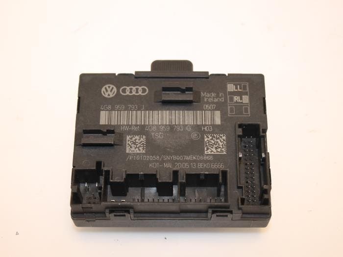 Module (diversen) Audi A6 O105002, Autos : Pièces & Accessoires, Carrosserie & Tôlerie