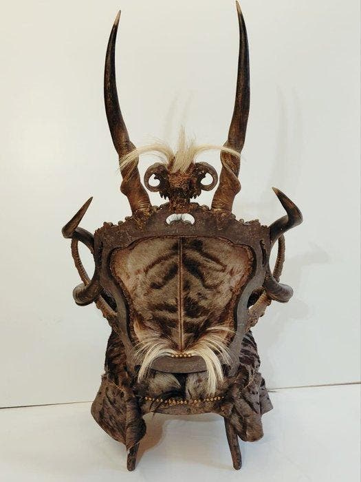 Chaise - Bois - Wildebeast Trone, Collections, Collections Animaux