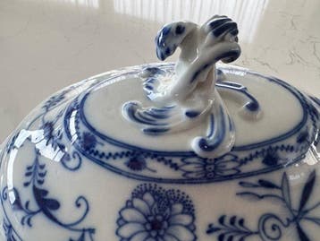 KPM Berlin - Soupière (2) - Porcelaine - Zwiebelmuster, Antiek en Kunst