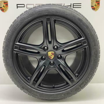 Porsche Panamera 971 20inch Turbo GTS met winterbanden, Auto-onderdelen, Banden en Velgen, Ophalen, Gebruikt, Banden en Velgen