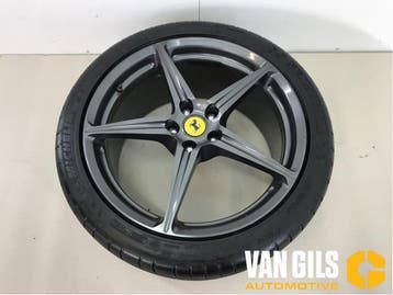 Velg + Band Ferrari 458 O183992
