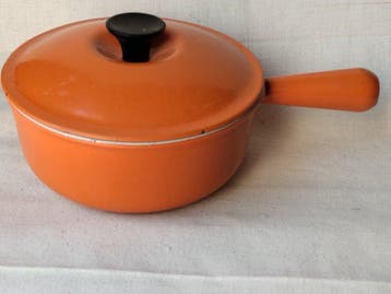 Le Creuset - Steelpan - Gietijzer - Le Creuset Poelon nr. 20