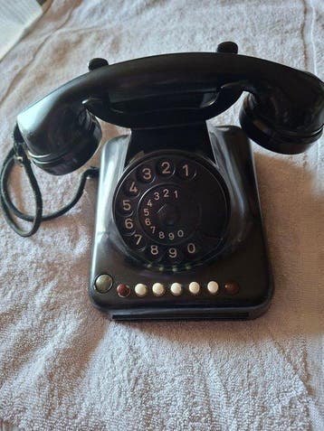 M.B.L.E - Analoge telefoon - Bakeliet
