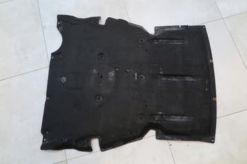 onderpan motor BMW F30 F32 7241814, Verzenden, Gebruikt