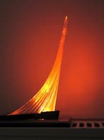 Yuri Gararin UdSSR Lampe de nuit vintage en forme de fusée -