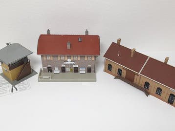 Faller H0 - Treinset (3) - Gebouwen - set treinstation,