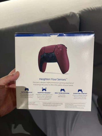 Sony - PS5 - PS5 DualSense Galactic Red Wireless Gaming, Nieuw