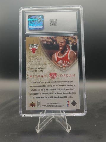 Upper Deck 2009-10 Michael Jordan #5 - CGC 9 Graded card, Nieuw
