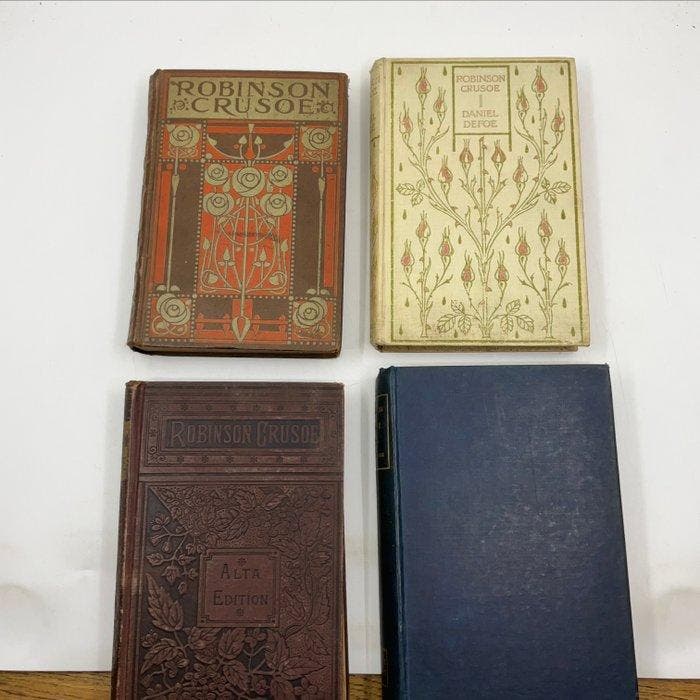 Daniel Defoe - Four vintage late 19th century editions of, Antiek en Kunst, Antiek | Boeken en Manuscripten
