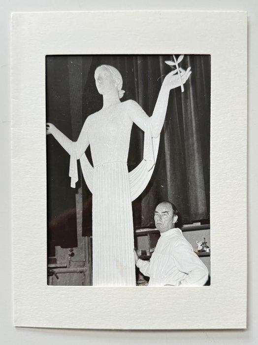 Unbekanntes Fotoatelier - Arno Breker, Antiek en Kunst, Kunst | Designobjecten