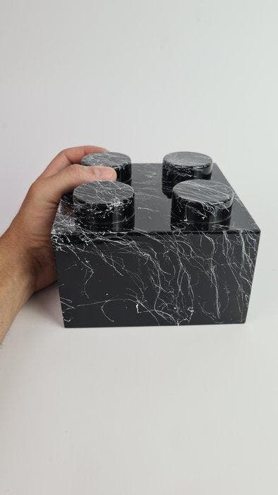 Santicri (1992) - Legold (black white marble), Antiquités & Art, Art | Objets design