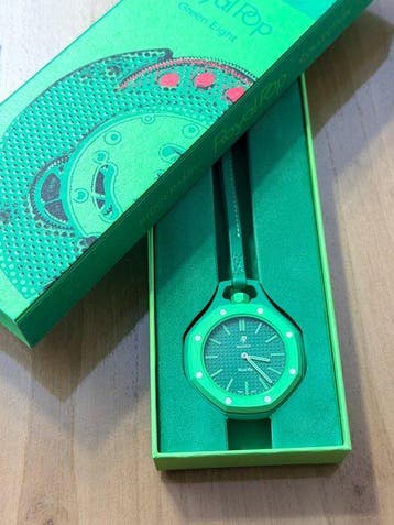 Swatch x Audemars Piguet Bioceramic Royal Pop Green Eight SSX03G100N main image 0