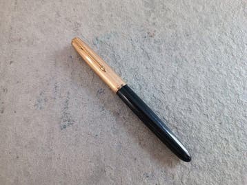 Parker - Pluma Parker 51 negra y capuchón oro 12K. Años 60 -, Verzamelen, Pennenverzamelingen, Nieuw