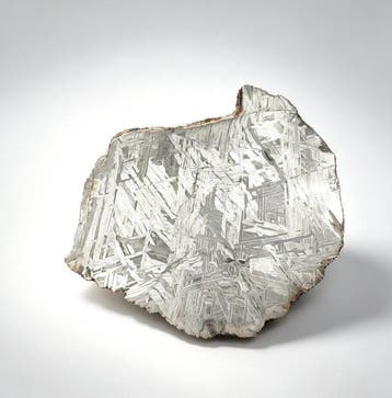 Aletai meteoriet Een prachtig gesneden ijzeren, Verzamelen, Mineralen en Fossielen