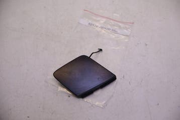 afdekking trekhaak voorbumper Toyota Yaris IV 52129-0D120, Auto-onderdelen, Verzenden, Gebruikt