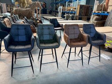 Lucille barstoel met armleuning nieuw, outlet), Huis en Inrichting, Stoelen, Nieuw, Stof