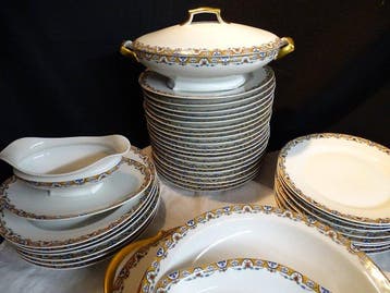 Limoges - Eetservies (39) - Porselein