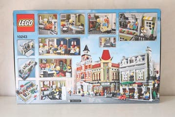 Lego - 10243 - Het Parijse restaurant - 2010-2020, Nieuw