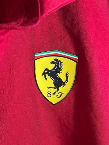 FERRARI Exclusive Limited Edition Racing Team Shirt