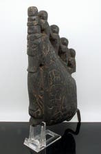 Zeldzaam Batak-ritueelobject (Morsarang / Sahan) – gesneden, Antiek en Kunst