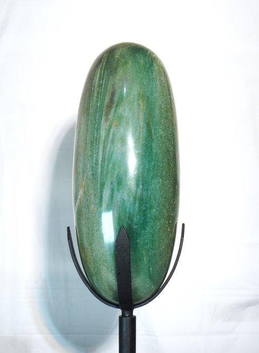 Groene jade kristalsteen - Topvakmanschap Zeldzaam, Verzamelen, Mineralen en Fossielen