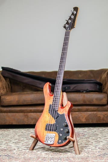 Gibson Victory Artist 1982 | Sienna Sunburst, Musique & Instruments, Instruments à corde | Guitares | Basses, Verzenden