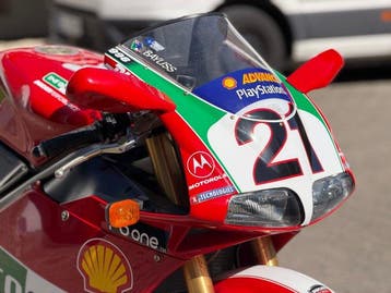 Ducati - 998S - Troy Bayliss - #164/400 - 2002