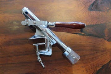 Kurkentrekker - Metaal, Hout - professional, Antiek en Kunst