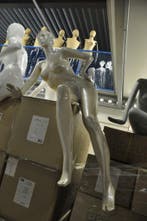 *TIP*  Zittende damesfiguren van een exclusief a merk, Ophalen of Verzenden