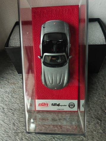 BBR 1:43 - Voiture miniature - FIAT 124 Spider - Édition