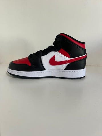 Nike - Air Jordan 1 Mid - Sneakers - Maat: EU 38 - Nieuw met