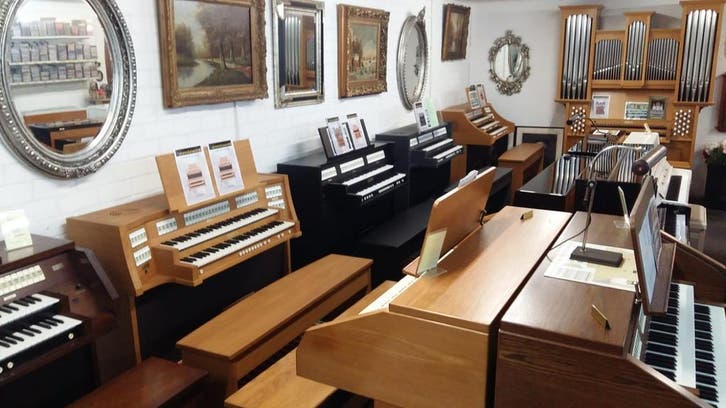 Eminent Orgels | Bladmuziek bij Orgel Center Roosendaal NL, Muziek en Instrumenten, Orgels, 2 klavieren, Orgel, Nieuw, Ophalen of Verzenden